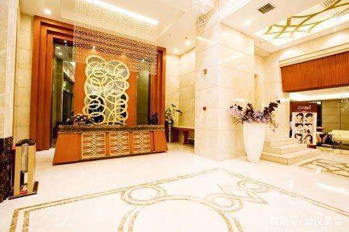 擁有整形美容中心,微整形美容中心,激光美膚中心,口腔美容中心等服務(wù)