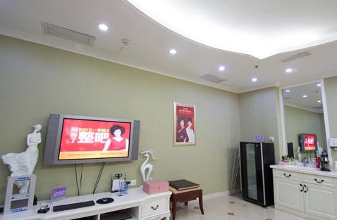 深圳鵬愛醫(yī)療美容醫(yī)院環(huán)境圖4