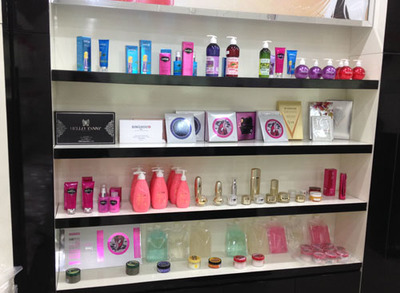 化妝品電商為何發(fā)展迅速?化妝品OEM孕育大批網(wǎng)商(圖)